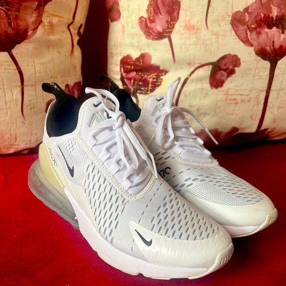 Nike.size 8 - Picture 3 of 4